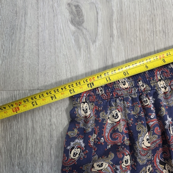 Vintage Mickey Mouse Disney 100 % Silky shorts / Pijama size M - Picture 3 of 7